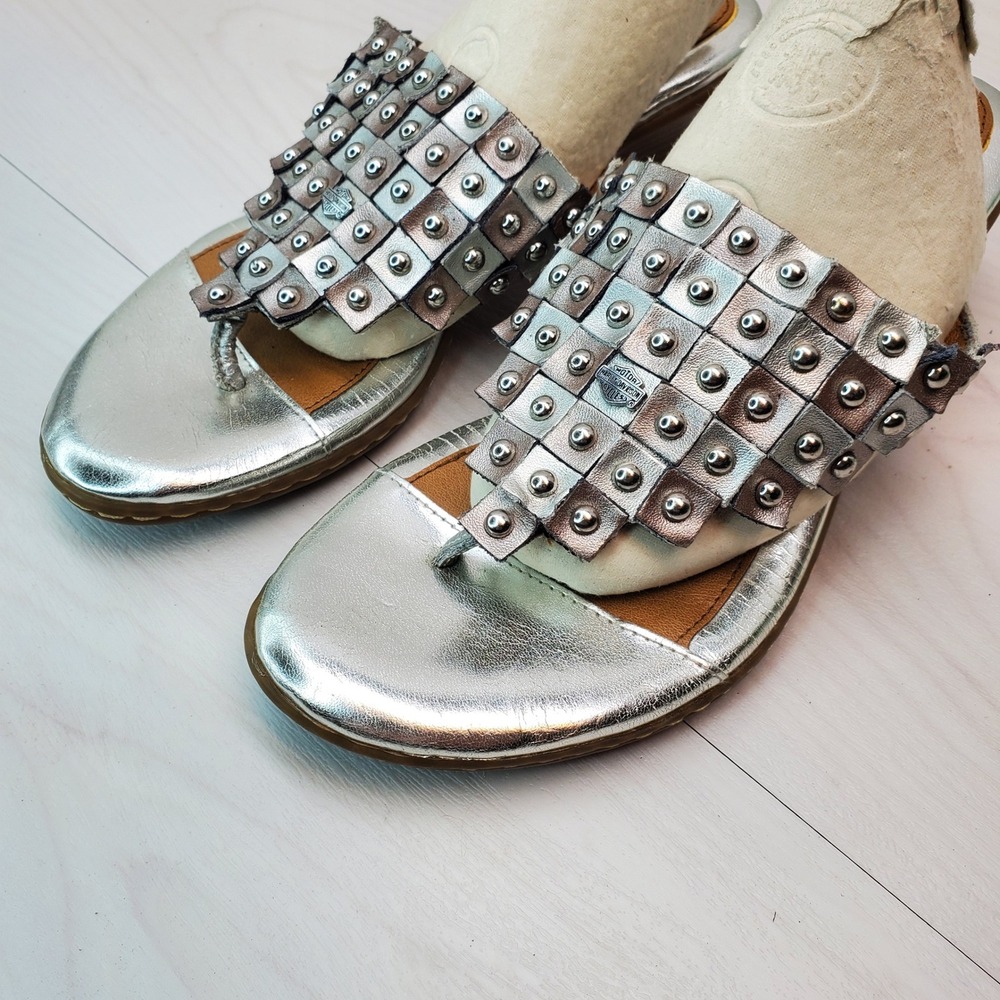 Harley Davidson Silver Embellished Studded Thong Sandals Flat Size 6 Biker Core
